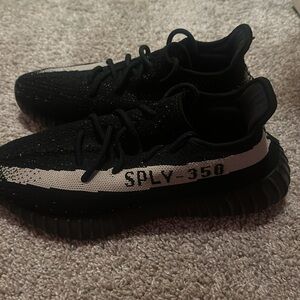 Yeezys 350 sply